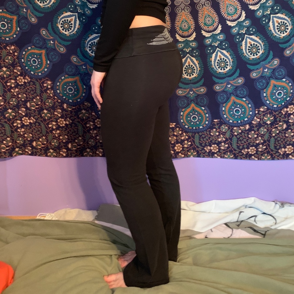 Victoria’s Secret Angel Wings Black Flare Leggings